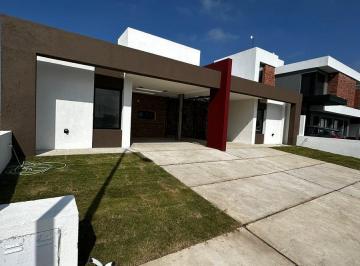 Casa · 109m² · 5 Ambientes · Casa en Prados de Manantiales 2 Dorm. en Planta Baja