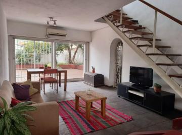 Casa de 5 ambientes, San Isidro · Dueño Vende Casa con Patio, Jardin y Garage