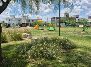 Terreno , Córdoba · Venta Manantiales - 393 m² - San Ignacio Village - Apto Duplex - Oportunidad Única!