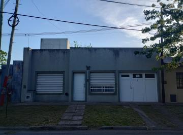 Casa de 4 ambientes, La Plata · Venta de Casa de 2 Dorm. en 21 Entre 523 y 524 de La Plata.