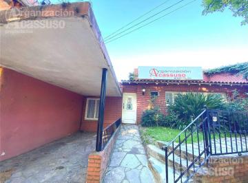 Oficina comercial · 201m² · 5 Ambientes · 3 Cocheras · Alquiler / Venta Casa - San Isidro Av Libertador