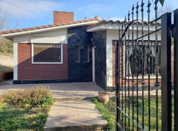 Casa de 5 ambientes, Villa Carlos Paz · Venta de Propiedad en Villa Carlos Paz a 150 m. del Rio.