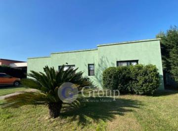 Casa · 145m² · 4 Ambientes · 2 Cocheras · Casa en Venta en El Recodo, Escobar