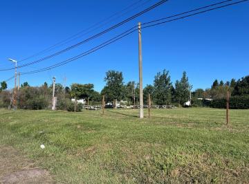 Terreno · 2700m² · Av Fuerza Aérea Al 3500 - Venta de Terreno/lote en Funes