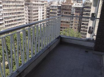 Departamento · 67m² · 3 Ambientes · Venta Departamento 1 Dorm Frente a Plaza Pringles, Centro