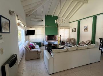 Casa de 6 ambientes, Pinamar · 2a Enero 4 Dorm. (1 en Suite) 3 Baños - Playa y Centro