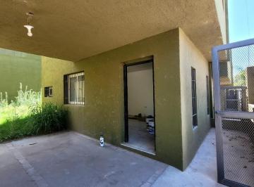 Casa · 80m² · 4 Ambientes · 1 Cochera · Duplex Dos Dorm Cuesta Colorada Venta
