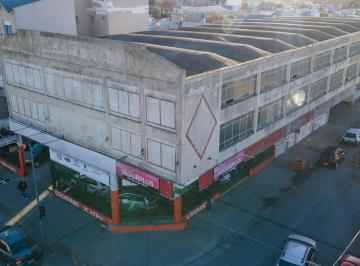 Local comercial , Tandil · Gran Oportunidad de Inversión | Esquina Comercial | Tandil