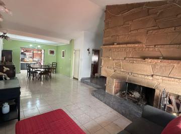 Casa de 6 ambientes, Córdoba · Casa Parque Velez Sarsfield 4 Dorm.