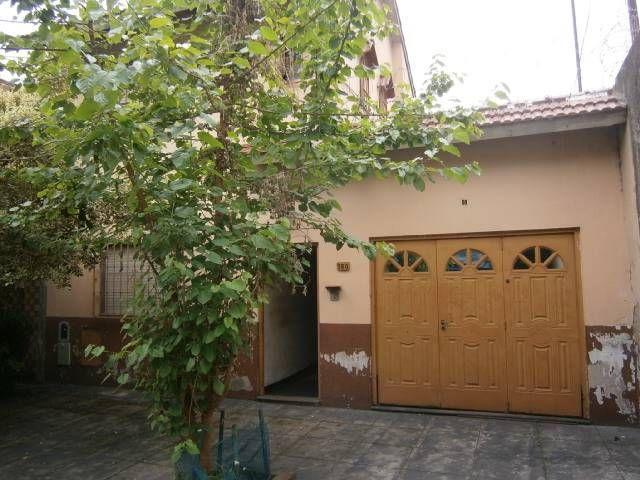 Casa · 111m² · 4 Ambientes · 1 Cochera