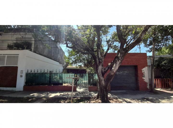 Casa · 190m² · 7 Ambientes · 1 Cochera