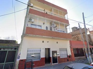 Departamento · 75m² · 3 Ambientes · Departamento de 75 m² con 2 Dorm. en Venta en Tapiales