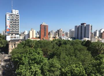 Departamento de 5 ambientes, Quilmes · Semipiso 4 Ambientes con Cochera en Quilmes Centro