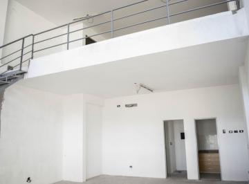 Oficina comercial · 300m² · 8 Ambientes · 1 Cochera · Oficina de 8 Ambientes con Cochera en Venta en Martinez