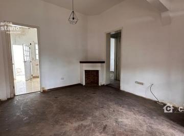 Casa · 97m² · 3 Ambientes · Casa Ideal Refaccionar, Cerca de Estación de Ferrocarril, 3 Amb.