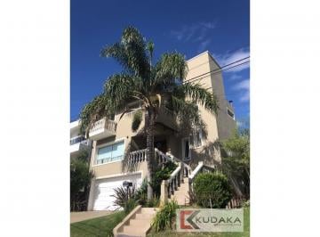 Casa · 300m² · 8 Ambientes · 2 Cocheras · Venta Casa en Barrio Cerrado La Estanzuela 1 300 m²