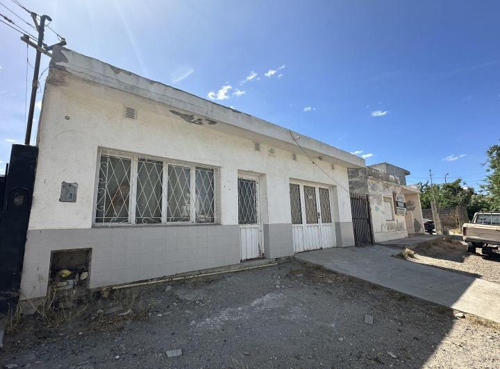 Casa · 100m² · 3 Ambientes · 1 Cochera