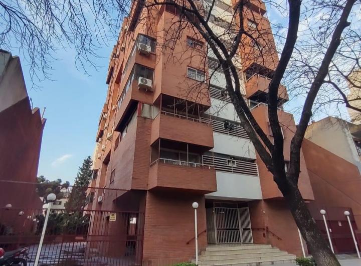 Departamento · 60m² · 3 Ambientes · 1 Cochera