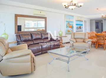 Foto1 · Vende Departamento de 3 Dorm. en Brava Punta del Este