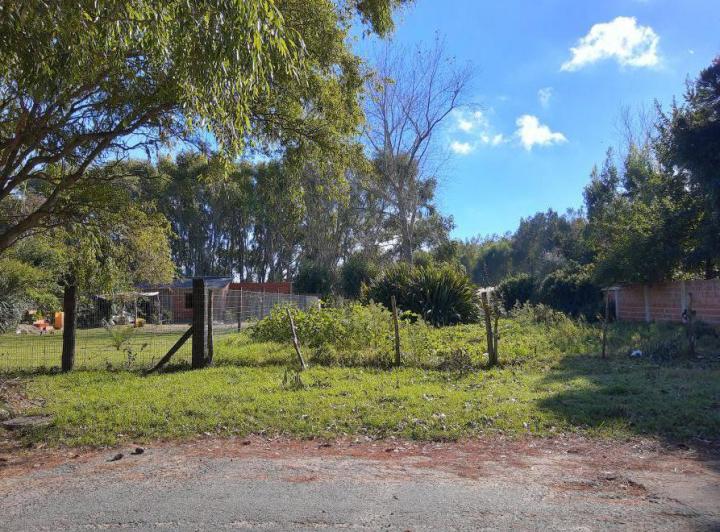Terreno · 600m²