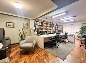 Oficina comercial · 216m² · 7 Ambientes · Venta: Oficina, Piso Exclusivo, en Excelente Estado.