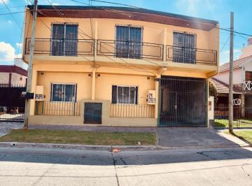 Departamento de 2 ambientes, Berazategui · Departamento 2 Ambientes con Cochera en Alquiler - Berazategui