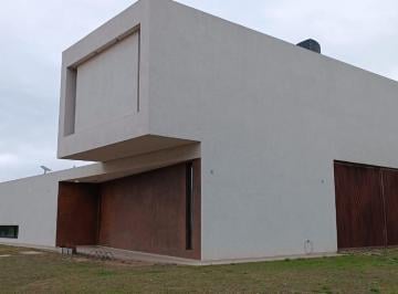 Foto · La Morada Alquiler - 3 Dorm., Ppal en Suite con Vestidor, Patio con Asador y Cochera