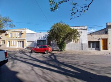Casa de 9 ambientes, Gualeguaychú · Casa - Zona Centro