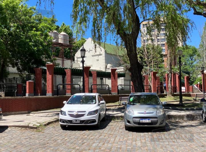 Terreno · 300m²