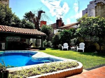 Casa · 192m² · 3 Dormitorios · 2 Cocheras · Casa Chalet en Venta en Acassuso, San Isidro, G. B. a. Zona Norte