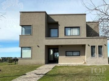 Casa · 271ha · 2 Cocheras · Casa en Venta en El Cantón Norte, El Cantón, Escobar