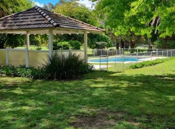 Casa · 150m² · 4 Ambientes · 2 Cocheras · Casa en Alquiler El Ombu Ezeiza