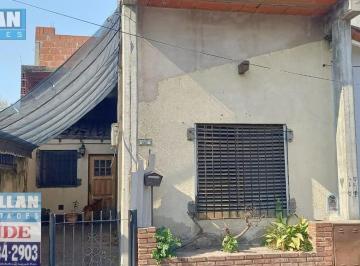 PH de 2 ambientes, Morón · PH 3 Ambientes con Cochera - Haedo Sur
