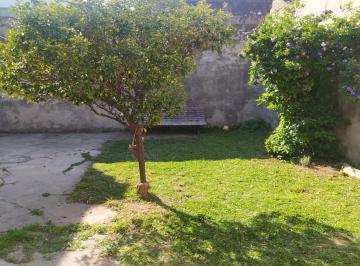 Departamento · 90m² · 3 Ambientes · 1 Cochera · Departamento en Florida Mitre/este