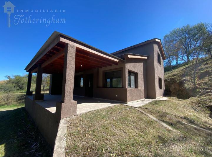 Casa · 145m² · 7 Ambientes · 1 Cochera