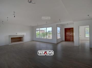 Casa · 300m² · 8 Ambientes · Casa en Venta en San Rafael, Villanueva, Tigre