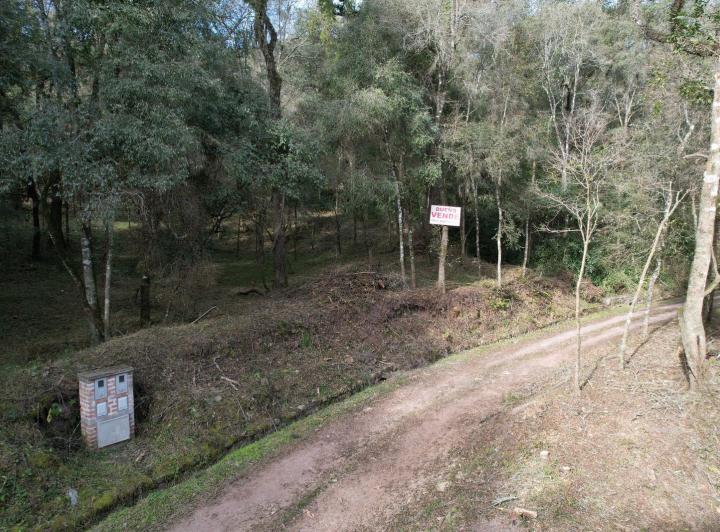 Terreno · 1409m²