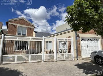 Casa · 171m² · 5 Ambientes · Casa en Puerto Madryn