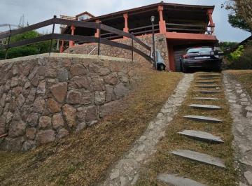 Casa de 5 ambientes, Villa Icho Cruz · Se Vende en Icho Cruz - Importante Propiedad