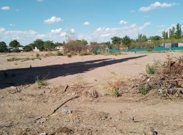 Terreno , Las Heras · Lotes Desde 200 m en Calle Peru y Uruguay Las Heras