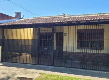 Casa · 111ha · 3 Ambientes · Casa 3 Ambientes. | Esmeralda 6719