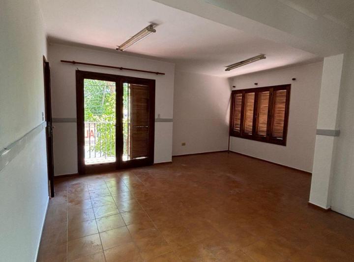 Oficina comercial · 100m² · 8 Ambientes