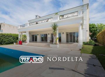 Casa · 570m² · 5 Ambientes · 3 Cocheras · Casa en Venta en Nordelta