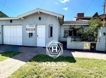 Casa de 6 ambientes, Quilmes · Ideal Familias Venta de Dos Propiedades Quilmes