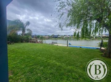 Casa · 300m² · 4 Ambientes · 1 Cochera · Bustamante Prop San Benito 11807 Alquiler Verano Enero Febrero Villanueva Tigre