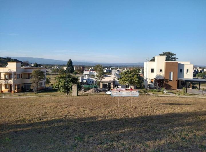 Terreno · 620m²