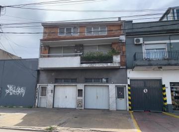 PH de 3 ambientes, Avellaneda · Departamento Tipo Casa de 3 Ambientes Sobre Av Mitre