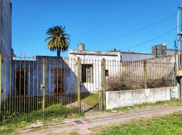 Casa de 3 ambientes, Lomas de Zamora · Riobamba Al 100