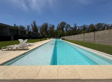 Casa · 131m² · 4 Ambientes · 2 Cocheras · Venta PH 4 Amb. B° La Celia - Ezeiza - Quincho - Pileta
