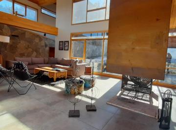Casa de 8 ambientes, San Martín de los Andes · La Casa Premium Que Estas Buscando